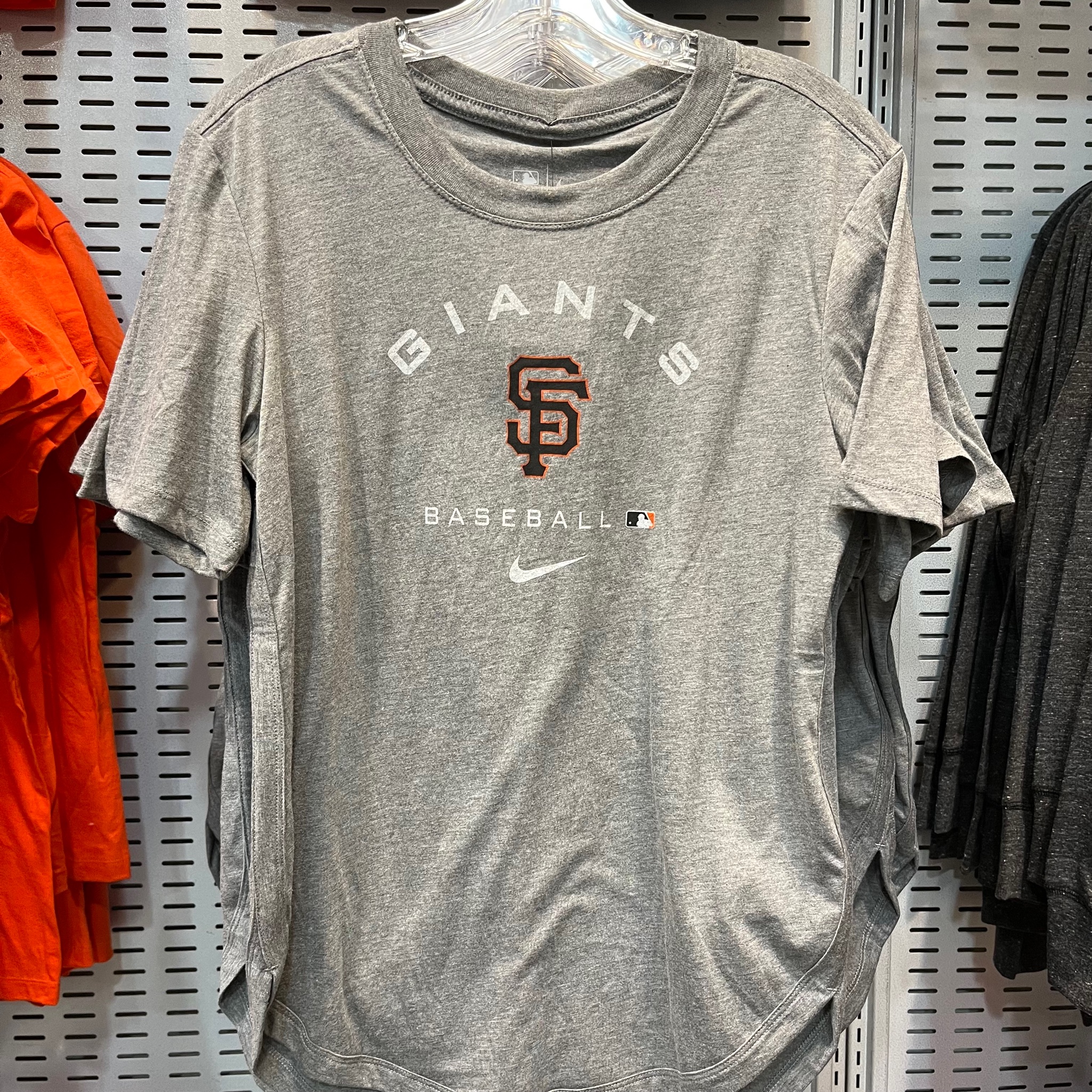 Giants Dugout Store (SFGDugoutStore) / Twitter