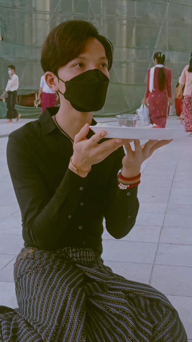 lucaspaing04's tweet photo. ဘုရားသြားပီ အလႈေလးလုပ္ခဲ့သည္။🙏🙏🙏 https://t.co/epkbPKJ32x
