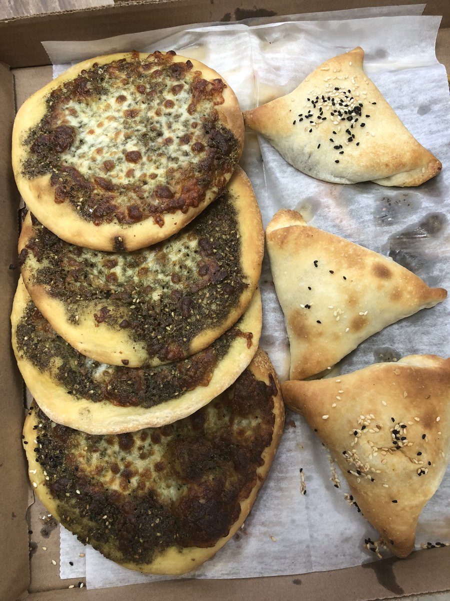 Dr_AmerZeidan's tweet photo. #Manakeesh #Manakeesh canโt get enough of #Manakeesh (#Manaeesh in Syrian/Lebanese dialect of Arabic) https://t.co/s6YBAjlc5W