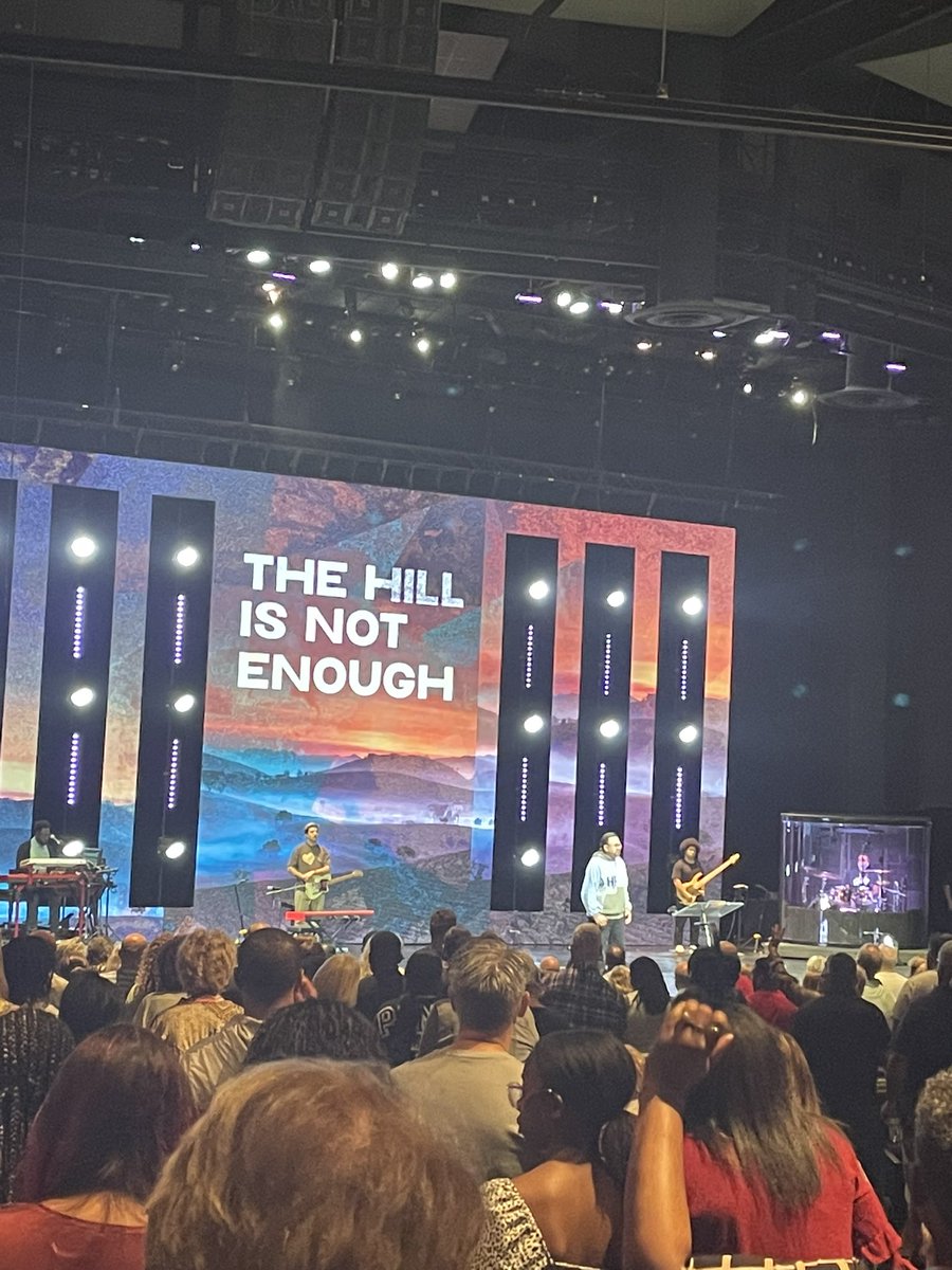 Deric C. Feacher tweet media