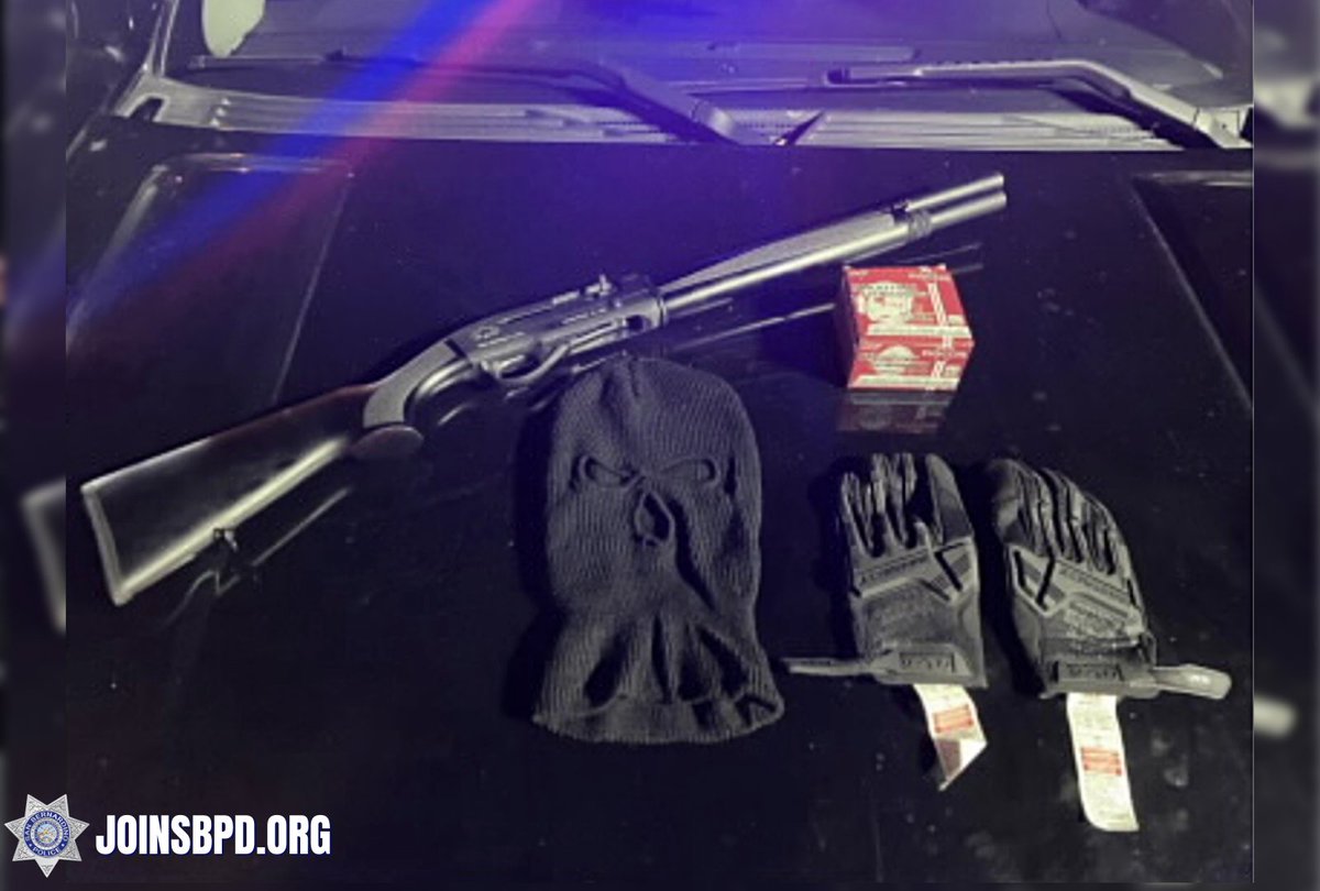 SanBernardinoPD's tweet photo. MET OFFICERS PROACTIVE TRAFFIC STOPS!
#MET #NotInOurCity #SanBernardino #GettingAfterIt #ProactivePatrols #standardofexcellence @SBPD_CHIEF https://t.co/H5EYSK1qh7