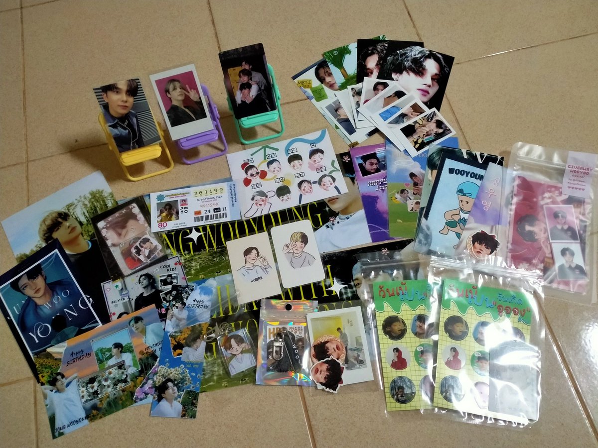 Sin_3n's tweet photo. ขอบคุณสำหรับGiveawayที่เอามาแจกและเอามาแลกนะคะ และขอบคุณพี่ๆที่จัดงานทุกคน❤️❤️ และที่สำคัญขนมและเครื่องดื่มที่ร้านอร่อยมาก😍😍
#HolidaywithWoo https://t.co/rz6O74UANH