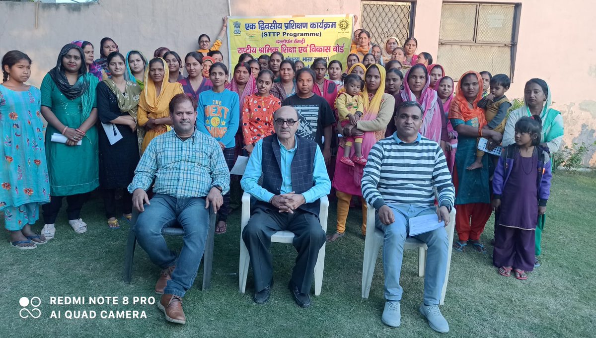 DtnbwedDelhi's tweet photo. one day prog by DTNBWED at Vill Isha pur Kheda SW Delhi https://t.co/n9pCkcFyJb