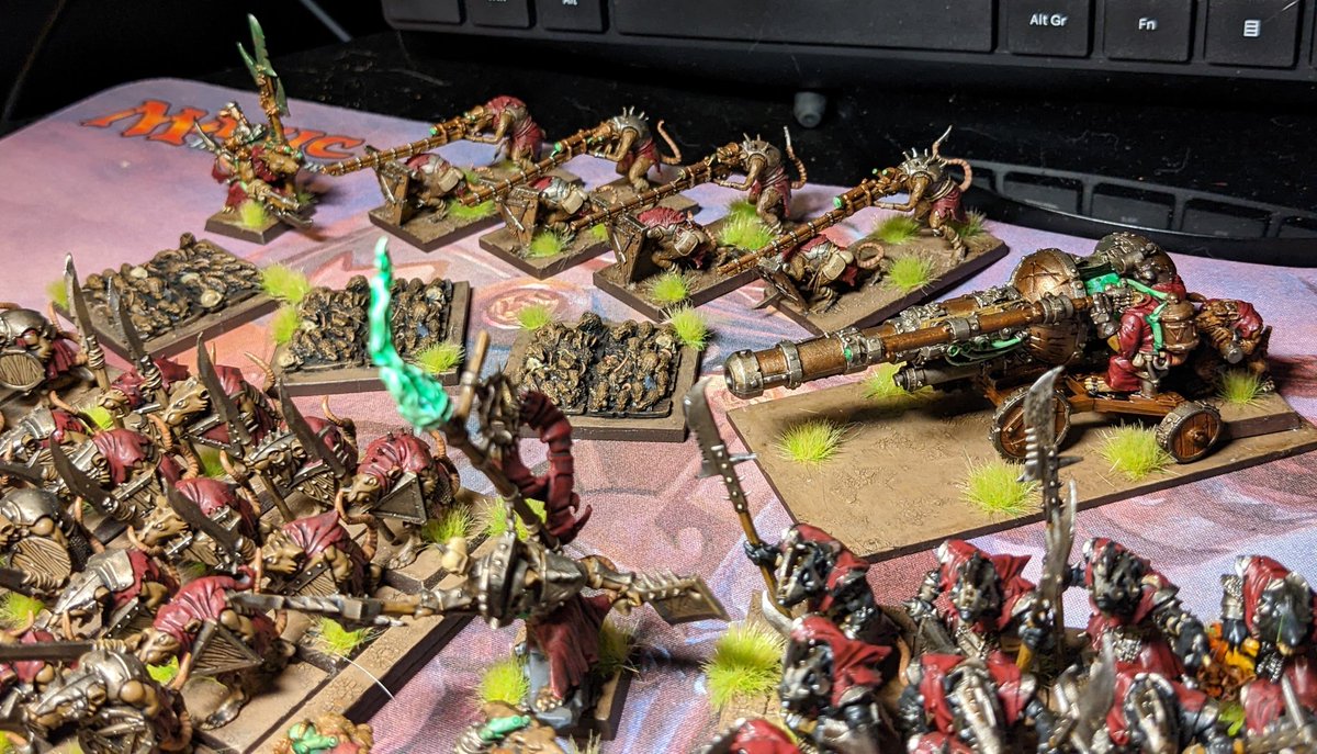 van_von_vulkvan's tweet photo. Playing 3 player Triumph and Treachery this Tuesday at the club. 1k a side, 6th ed. Considering this as a skaven list. Lots of pew pew!! #warhammer #WarhammerCommunity #warhammerfantasy #warmongers #skaven #6thed https://t.co/Ovo5i8XUaX