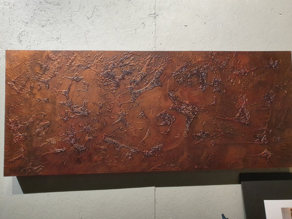 gmaddal3's tweet photo. great artwork by #NhatTran artist in #Indianapolis! urishi laquers and other techniques https://t.co/NXDEg547wJ