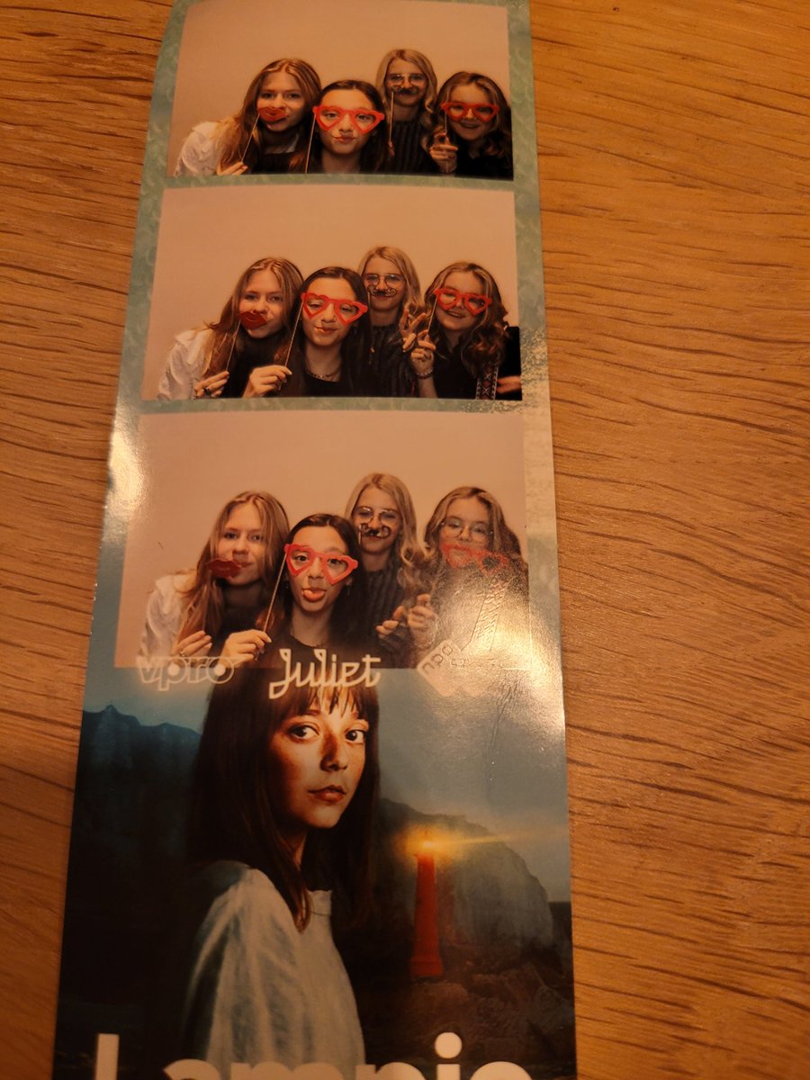 Vandaag de Première van "Lampje". In december  op npo plus in januari op npo...zo trots.