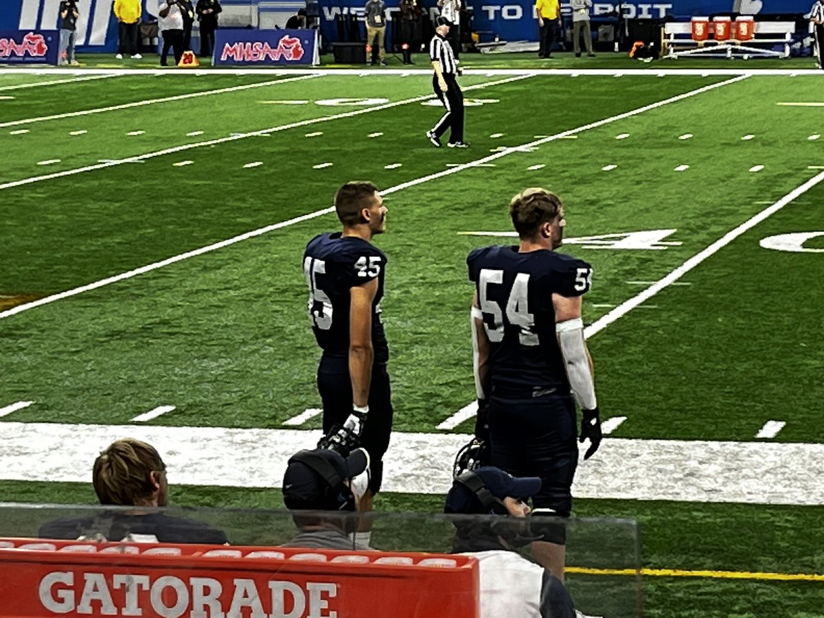scashen's tweet photo. State Champions! South Christian Sailor Football. Unfeated! https://t.co/RjTM9hXIzj