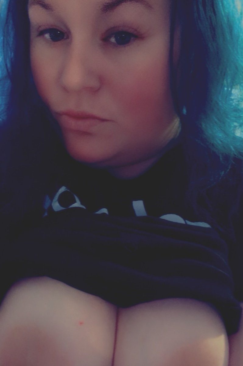 twunttweeter's tweet photo. Message me to see this uncropped #bbw #titpics #nudesforsale #buymynudes #titties #bigtits #bigboobs #bigtitties #bigboobies #boobies #boobs #tits #sexwork #biggirl #bbwnudes #bbwnude https://t.co/XdcQIfzLYH