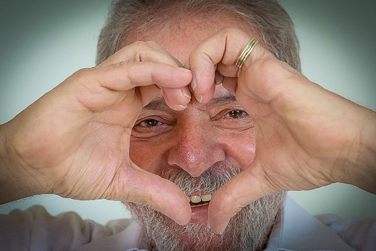 Jolugue's tweet photo. A rede continua. Esquerda segue esquerda. Me segue, retuita, deixa um oi por aqui. Sigo todos de volta. https://t.co/HQkCpUcvMz