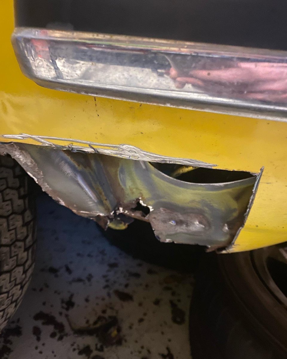 Let’s see how much more rot to remove 🤔 #mk1fiesta