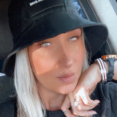 #ImagineProfilNouă https://t.co/vGO88OQSXA<a href="/tag/imagineprofilnou%C4%83"class="tags">#ImagineProfilNouă</a>