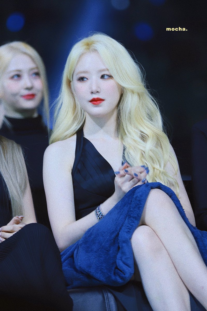 mochawithu's tweet photo. 221126 MMA 슈화
🎬
#여자아이들 #G_I_DLE  
#슈화 #Shuhua #葉舒華 https://t.co/GNeOhtLKj4
