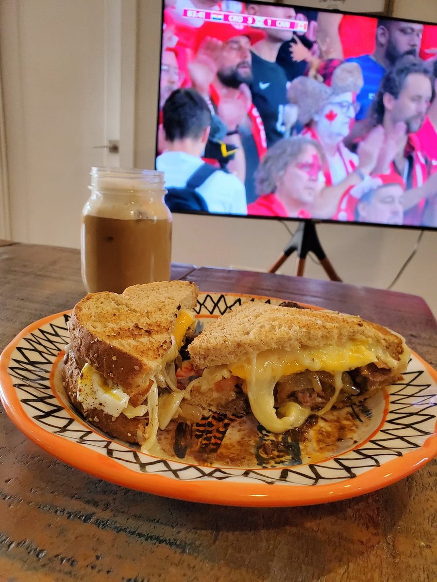 Eating my brunch while Croatia eats Canada's hope this game, ggs :/
 
(Leftover flank steak/gruyere+swiss/jap mayo/caramelized onions/tomato/sunny egg/ ft.Latte) 
#WorldcupQatar2022 
#Food 
#Canada
