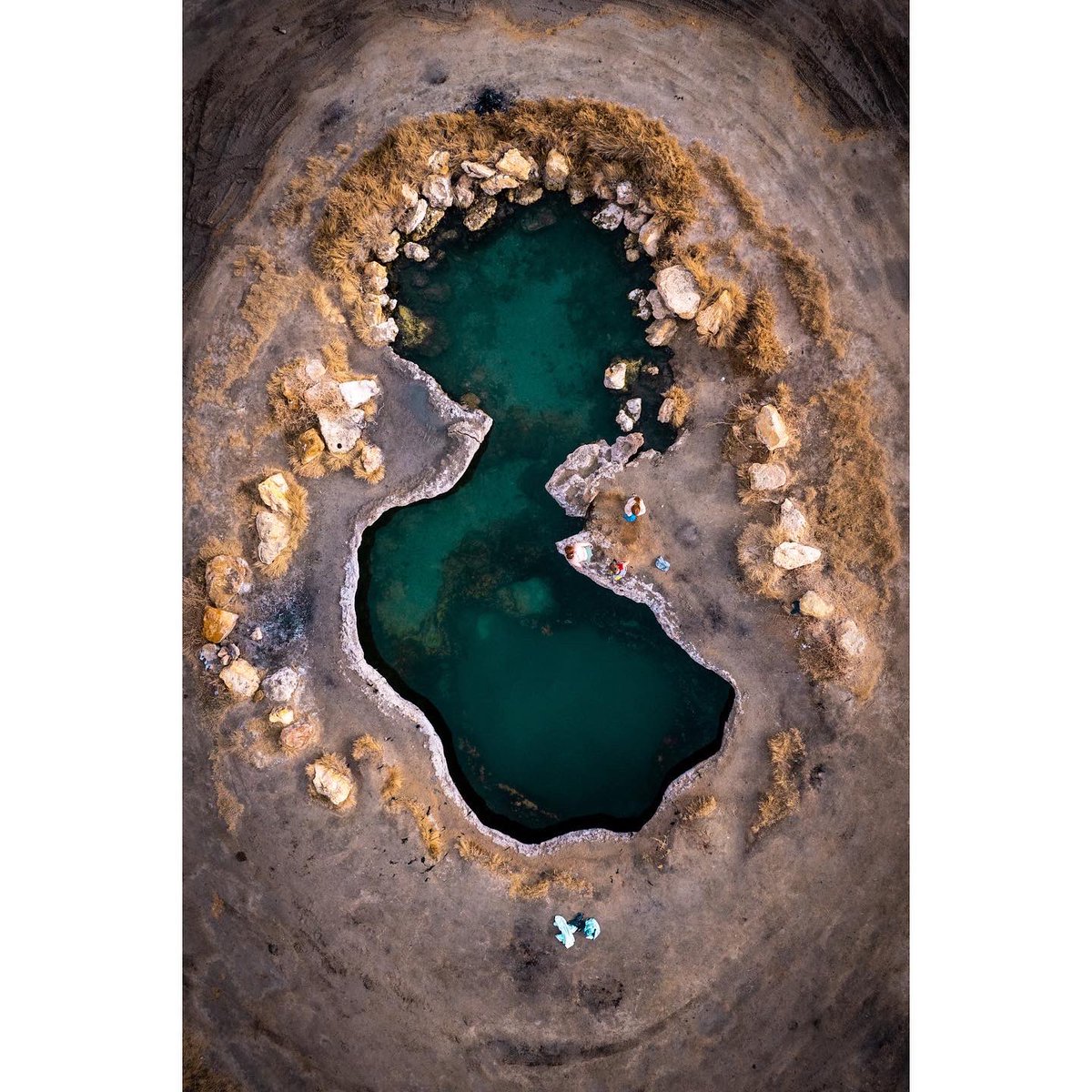 iamscottallred's tweet photo. #utah showing off this weekend!  @DJIGlobal #dji #dronephotography #hotsprings https://t.co/ObfXdT9fae