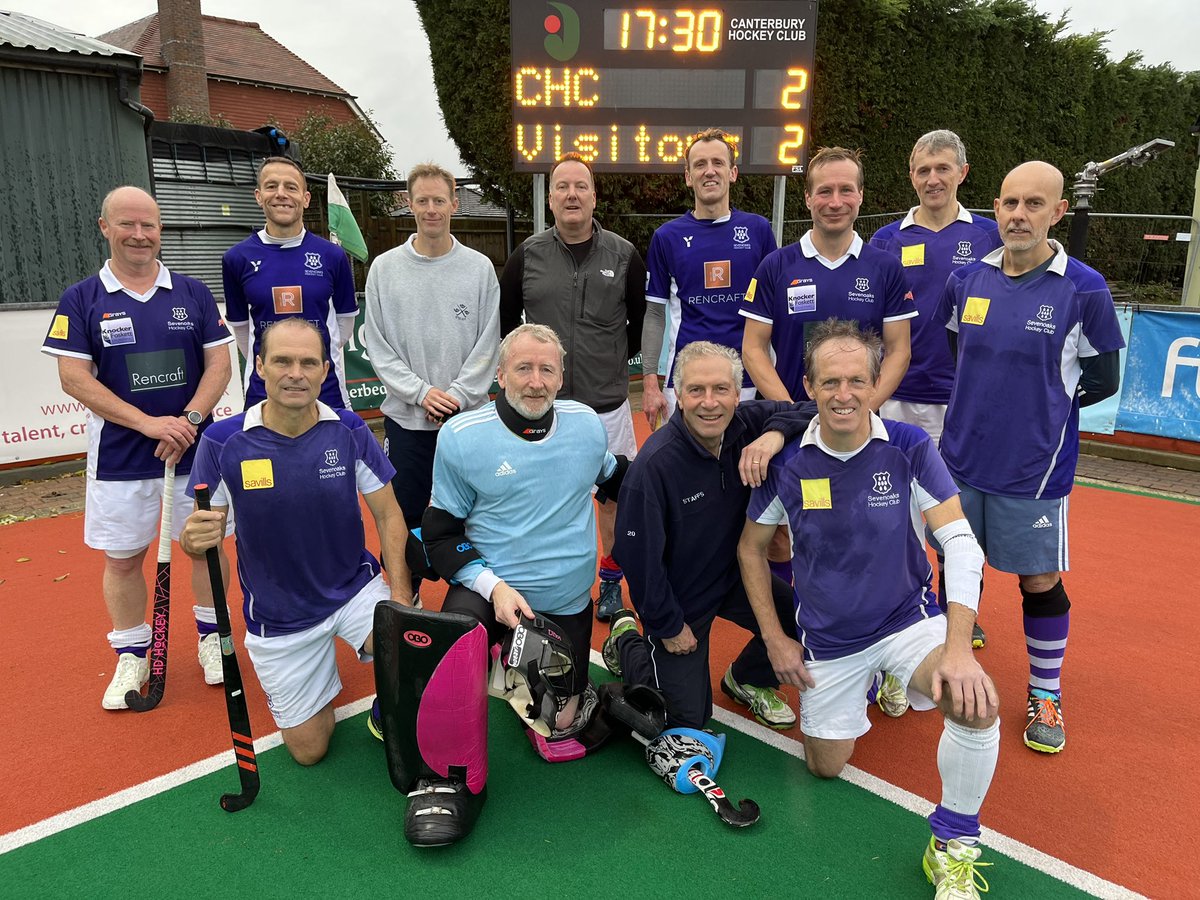 Koen_van_Velsen's tweet photo. Great game of O50 Cup hockey between @SevenoaksHC and @CanterburyHC with Canterbury winning on sudden death penalty flicks. Thanks for hosting!  @EnglandHockey https://t.co/mGn6GMTdzk