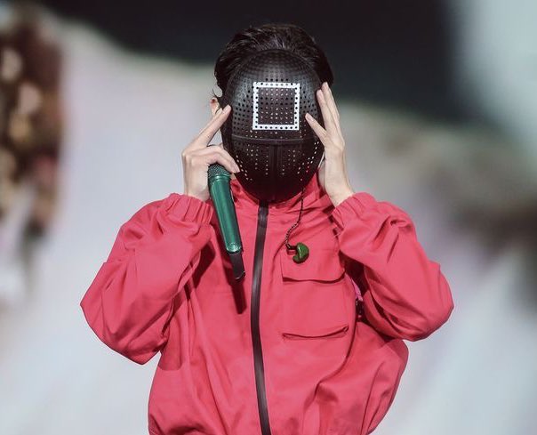 saxophonist95's tweet image. First anniversary of everyone and their mama’s favorite face reveal of all time