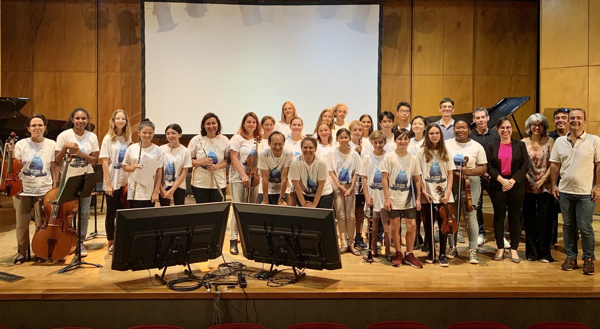 carolineedant's tweet photo. @AFD_France est fière d’avoir soutenu à travers le projet #CLIPSSA et avec ses partenaires @ird_fr et @meteofrance le 2ème ciné-concert-conférence “Les forces de la nature” autour des œuvres de Miyazaki. Une sensibilisation aux enjeux de biodiversité et CC via l’émerveillement. https://t.co/HZE2JcphvA