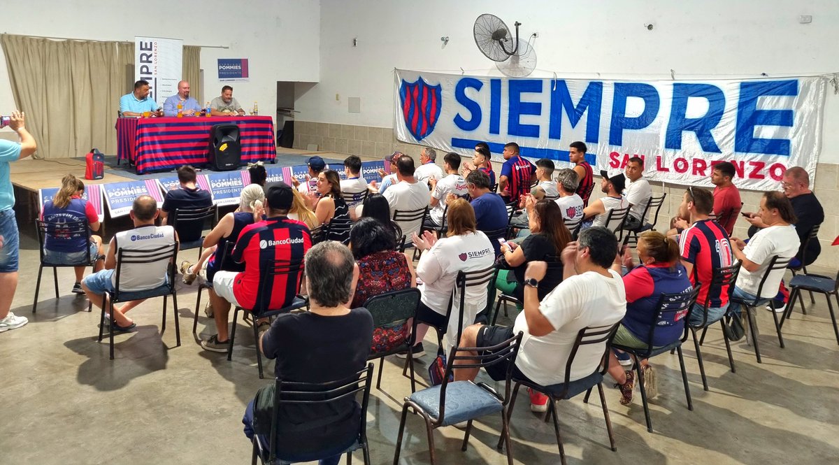 SiempreSanLore's tweet photo. Desde #SiempreSanLorenzo queremos agradecer enormemente la cálida recepción recibida por los integrantes de la "Peña de Luján" y alrededores.

Seguiremos trabajando por el #SanLorenzo federal que siempre soñamos.

#CiprianoPresidente
https://t.co/gHRDBDMTsL

@LujanAzulgrana https://t.co/22yET85OoY