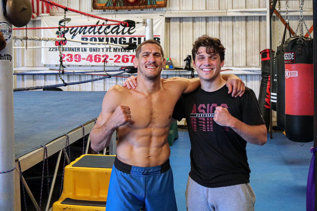 ufeworld's tweet photo. UFE is excited to announce that the 1st Fan Experience Vlog with @Nikohybridprice will be out TOMORROW! 

Tune into our video tomorrow to get a look at the experience of our first WINNER 😎
 #MMA #UFC #NFT #UFE https://t.co/6DS32pf6b1