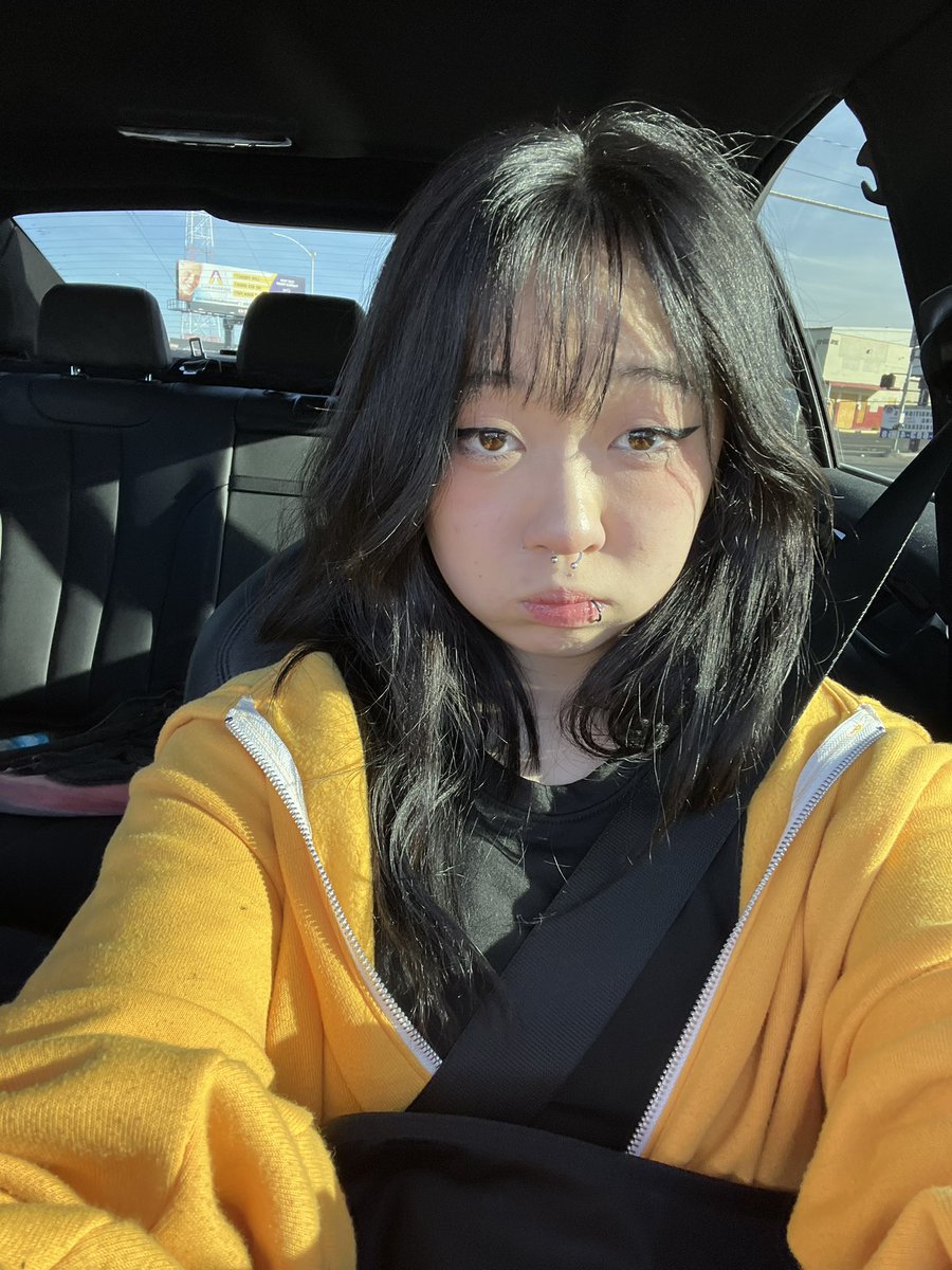 i remember i used to beg my ex boyfriends to buy me a simple silver