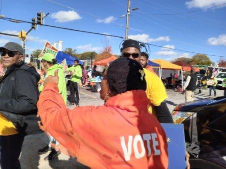 Georgia_NAACP's tweet image. All over the State, Units were out canvassing and motivating the #EarlyVote in Georgia. #GoVote.