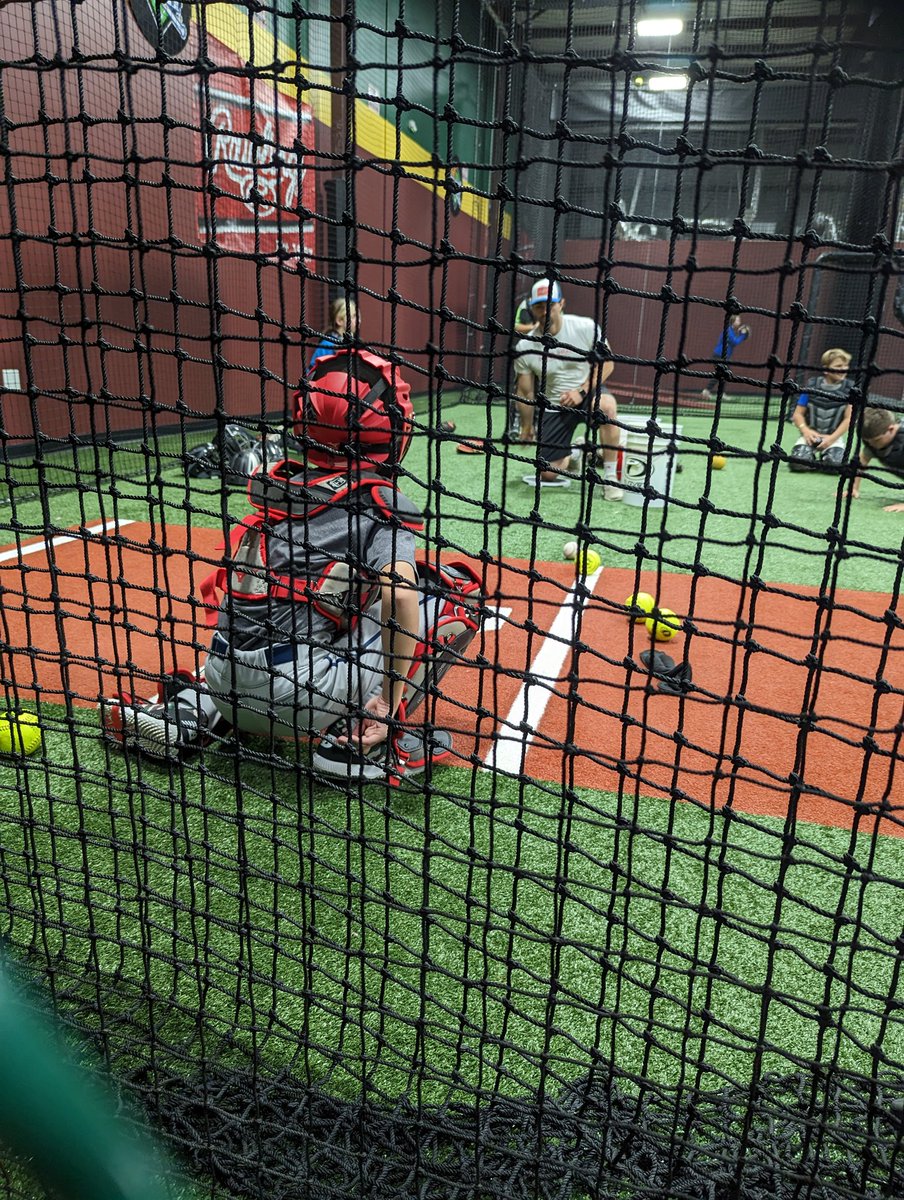 sriefner's tweet photo. First catching camp with @TheCatchingGuy in the books.  Todd and his staff were very organized and professional which made for a great experience for all the catchers.  If you are considering attending a camp, let me assure you that it is well worth it! https://t.co/kcG1OS7rTg
