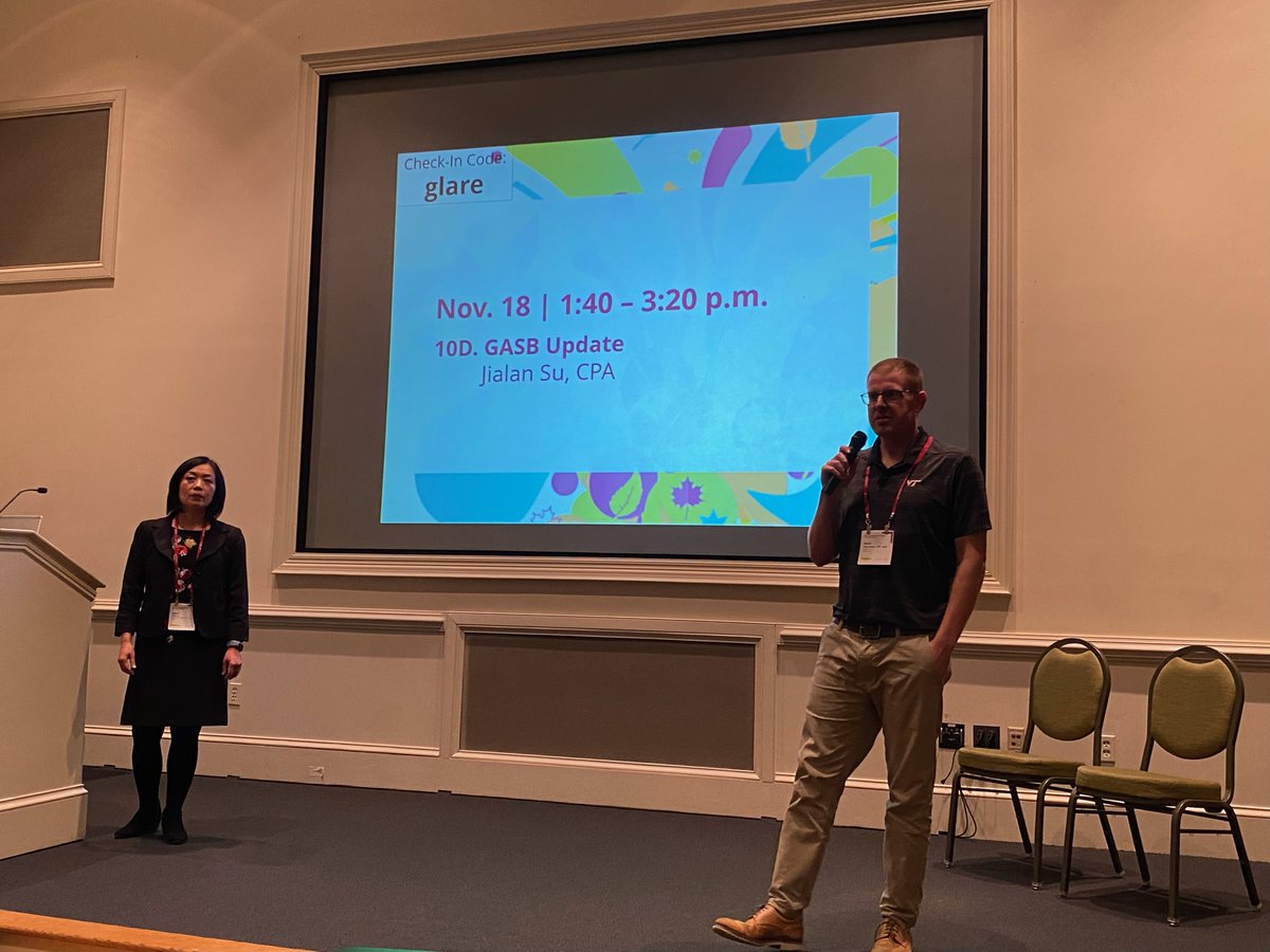 VT_ACIS's tweet photo. Thank you to all of the ACIS Faculty, Staff, &amp; accounting professionals that contributed to the success of the 52nd Annual Virginia Accounting and Auditing Conference.
Pictured: Jason Sharp, ACIS Assistant Professor of Practice and presenter, Julian Su, CPA.
#vtacis #PamplinProud https://t.co/nhdUKFFsQi