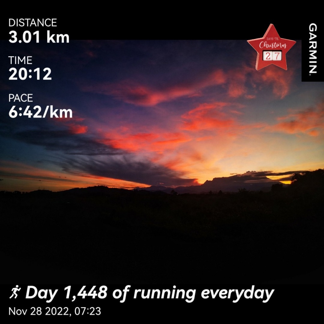 Day 1,448 One thousand  four hundred forty eight ° days of  #RunStreak
*
Sakit lari, tapi lebih sakit tidak lari. 
*
• #run #running  #Running8Home  #runner #runforlife  #runnerscommunity #runnersofinstagram 
#runningday #runnersworld #rwrunstreak #runningmotivation #runningview