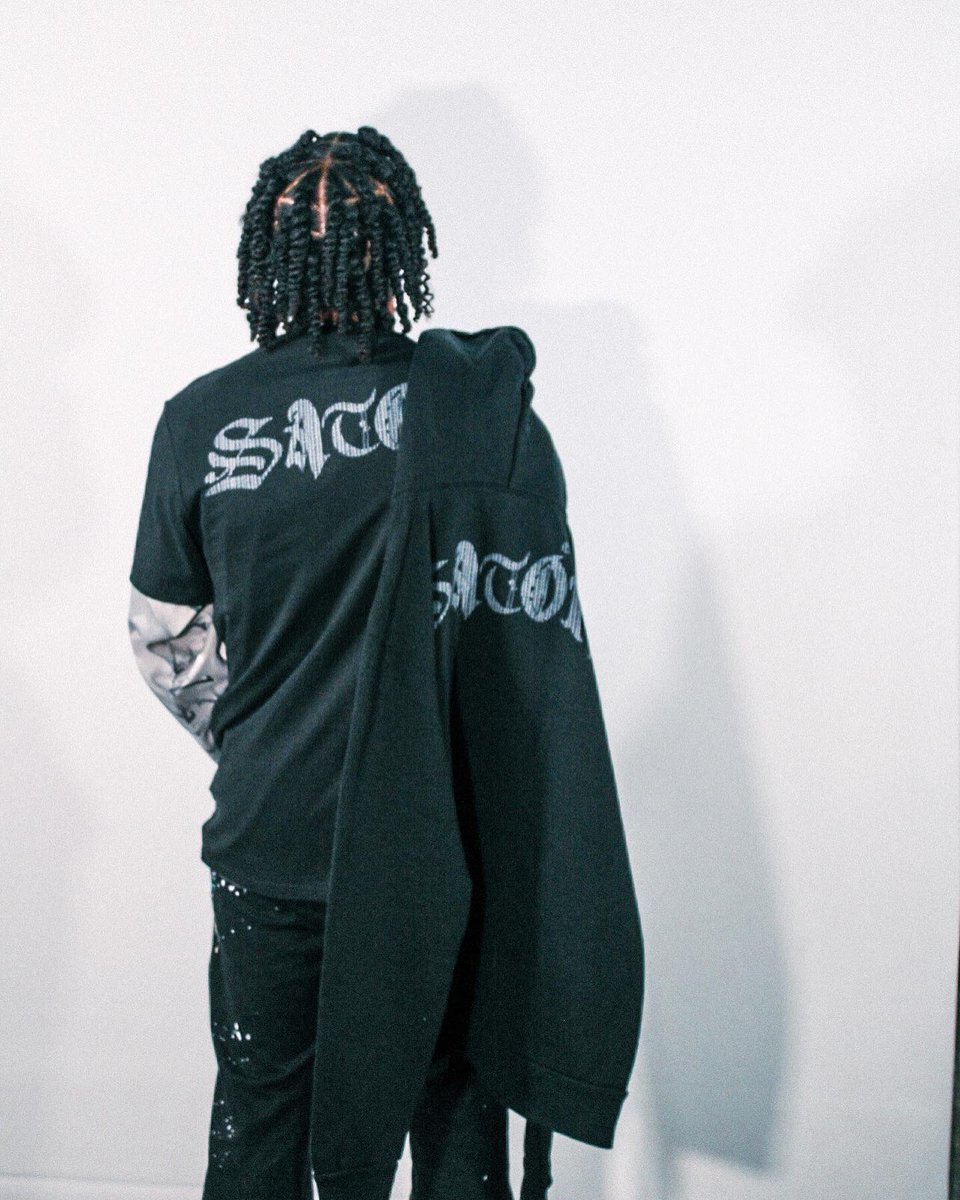 geoscorruptmind's tweet photo. DROPPED SOME NEW SHIT ON IG: @geoshotit 📸
( 222satori by @lilscythe ) 🔋 https://t.co/2SUsJ9yot9