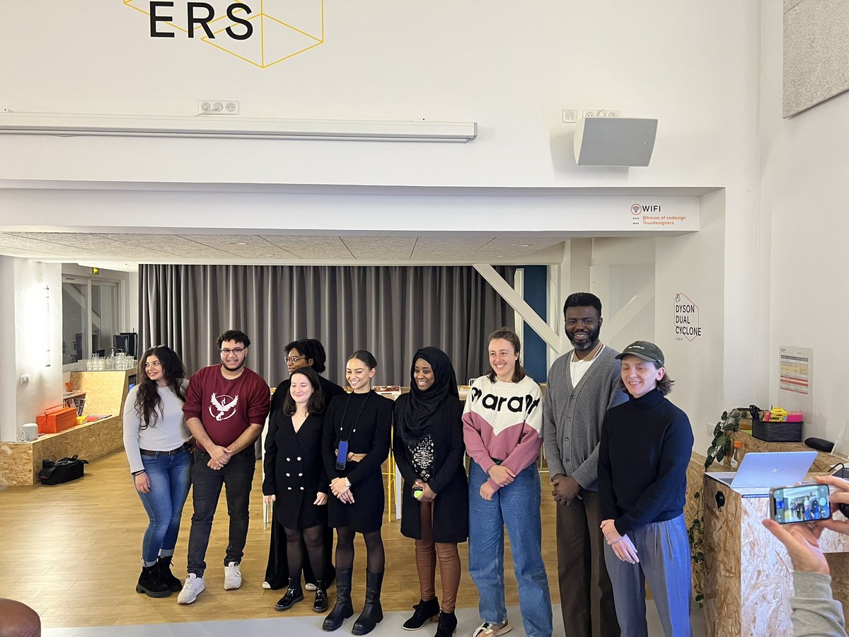 phibonneville's tweet photo. Très heureux et honoré de faire partie du jury de la 3ème édition de #Kickstarttonprojet accueilli par #HouseOfCodesign à Saint Ouen. Bravo aux 10 candidats pour la qualité de leur projet. Je leur souhaite toute la réussite https://t.co/8AT2DrDQxG