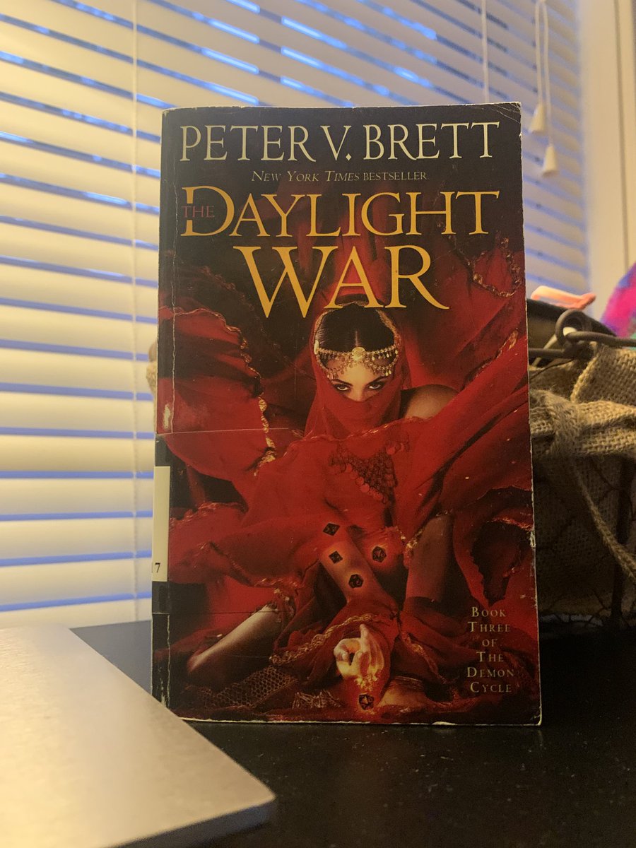 schatesyou's tweet photo. Currently making my way through these books. The King book is the only one that hasn’t been too awesome. https://t.co/KEEhumwKr1