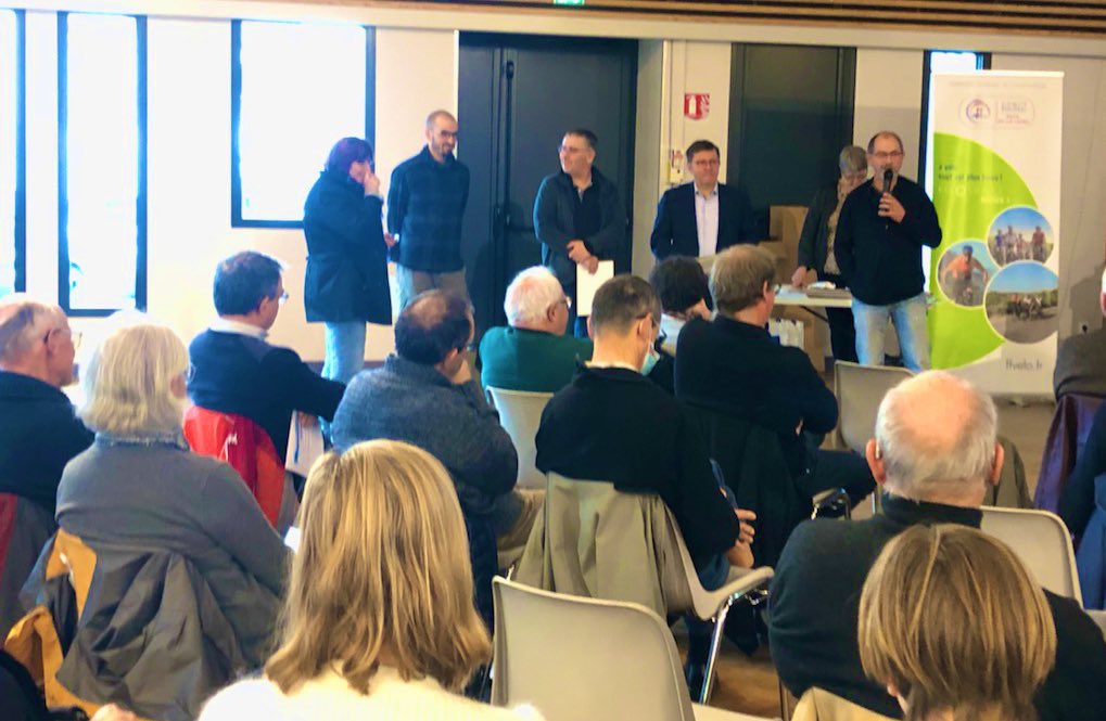 chalopinbauge's tweet photo. Présence ce matin à l’Ag du @Coreg @paysdelaloire @FFCT à @verriereenanjou aux côtés du @Cros pour saluer le travail de Mme François -une grande dame qui quitte la présidence. L’occasion de saluer au nom @Maine_et_Loire le travail des Assos cyclotourisme #PDIPR @Anjoutourisme https://t.co/bElGY92ZkO