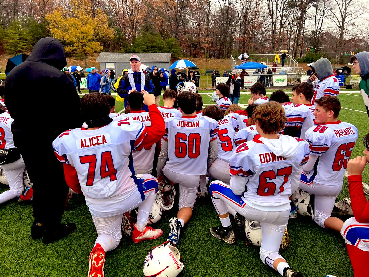 WTHSMinutemen's tweet photo. Congratulations to the 90 LB &amp; Jr. High Minutemen on their championship seasons! Future is bright! 🔴⚪️🔵 https://t.co/2xogMFP5Pq