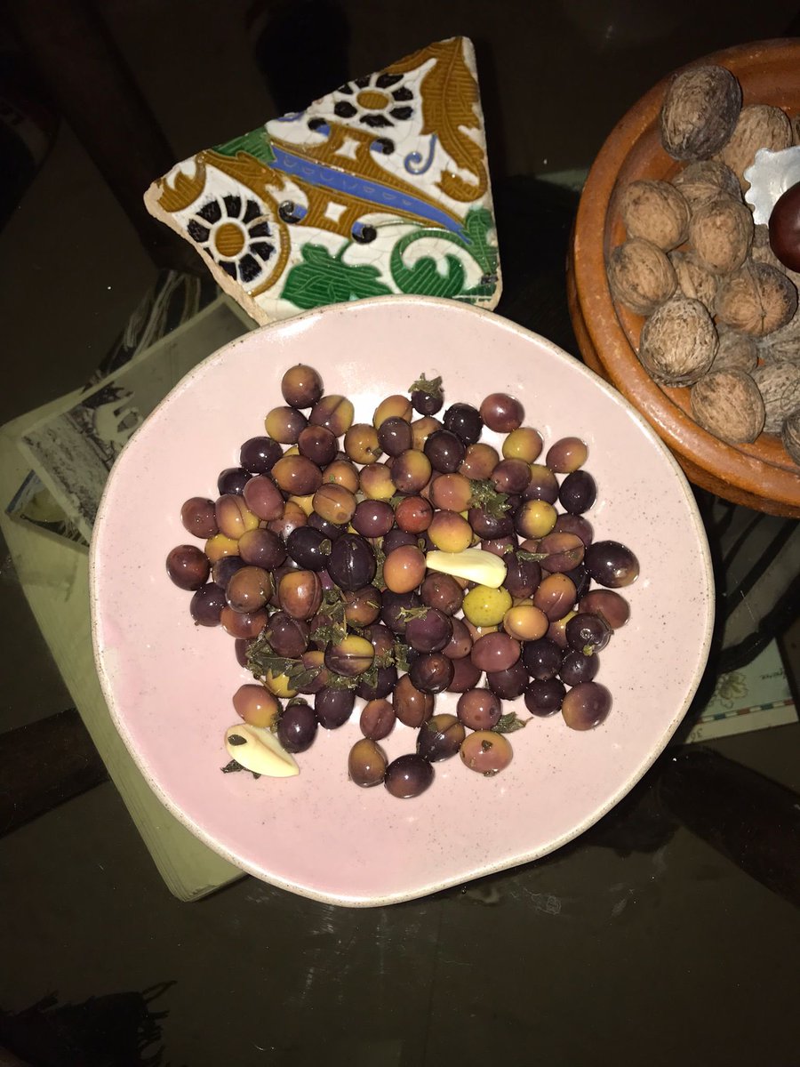 siestapeople's tweet photo. #aceitunascaseras first time actually collecting the olives in our garden and turning them into a delight! With oregano from the garden too 🥰 buenísimas! https://t.co/Xr719qECDN