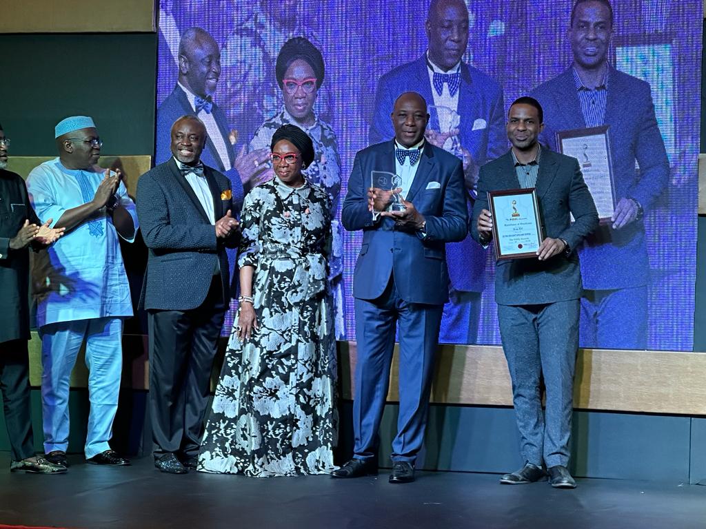 BREAKING: <a href="/ARISEtv/">ARISE NEWS</a> is the Winner  Capital Market Reporting TV Station of the Year at the 2022 <a href="/PEARLAwards/">The PEARL Awards</a> held tonight in Lagos <a href="/FrontierAFR/">Frontier Africa Reports</a>