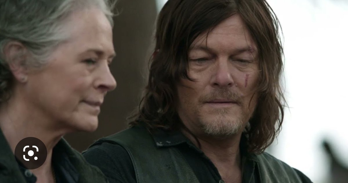 Carol2Daryl's tweet photo. May I just share my utter disappointment that we were robbed of a kiss that should have happened at the end between these beautiful creatures, like most bf's do. 
#Caryl #TWD #TWDFinale #darylxcarol
#melissamcbride #NormanReedus
#thewalkingdeadfinale https://t.co/IM0PwMwKoW