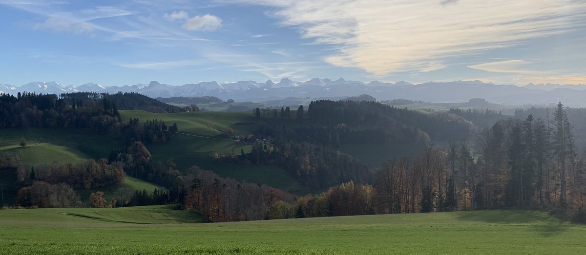 wjlonghurst's tweet photo. Cycled and walked on successive days to the 2 best vantage points over #Bern. #Ulmizberg and #Bantiger . Simply stunning https://t.co/FZfsptnRXr