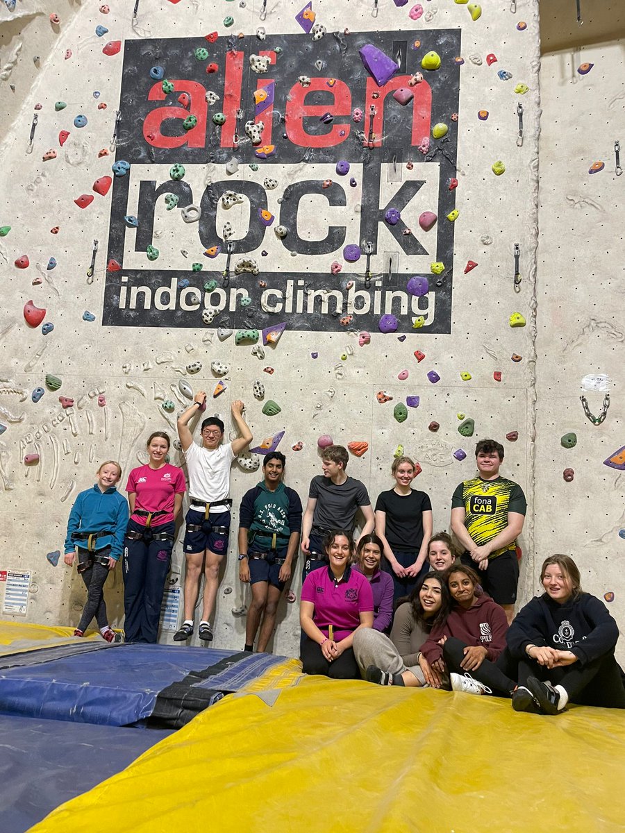 FC_Expeditions's tweet photo. Sunday Activities - Rock Climbing. A brilliant trip to Alien Rock today. New skills, great fitness session and a chance to make some new friends. More students very welcome next time...
#makethemostofyourweekend
@Fettes_College https://t.co/WINGOaKIzW