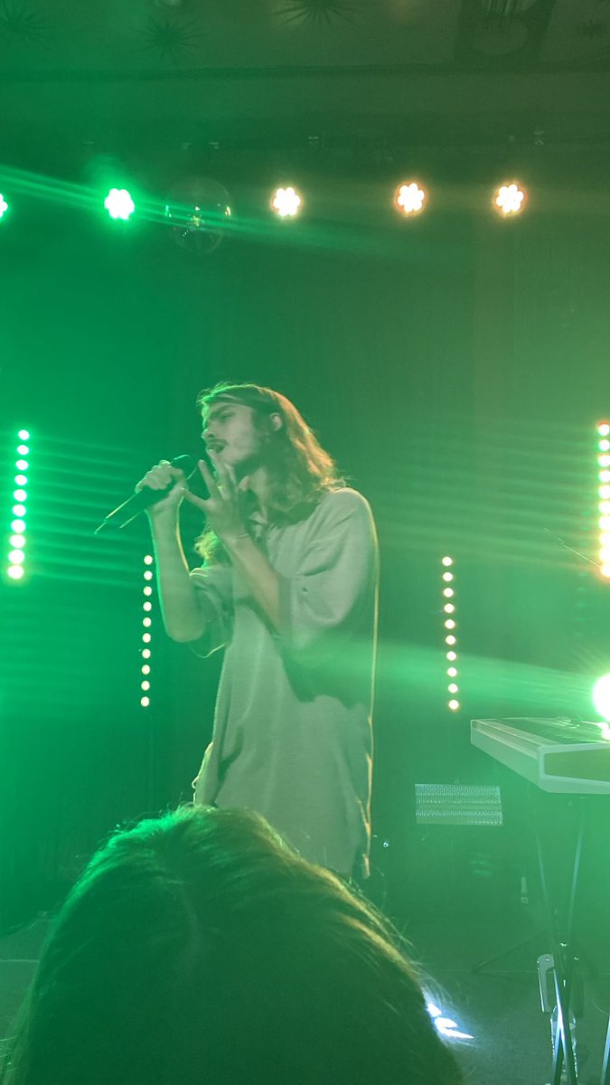 brakence archive 🎧 tweet media