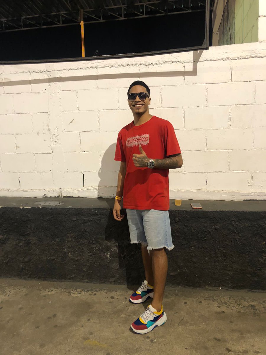Enry_Pinheiro07's tweet photo. O ciclo da vida é começar, cair, levantar e nunca deixar de sorrir. 🥋❤😁 https://t.co/Zv1GBonLaZ