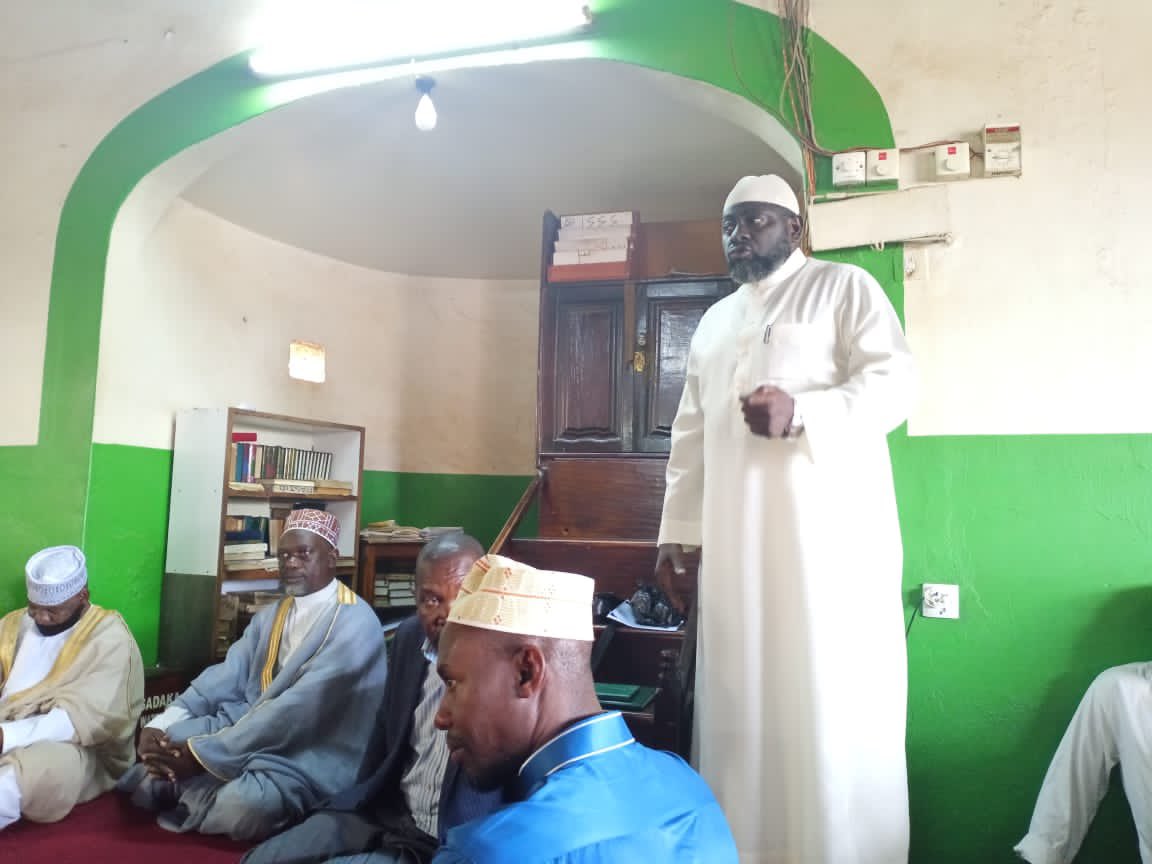 Muslim Leaders of Makindye Muslim District are seen the photo snaps in election exercise. It ended with election of Hon. Sheikh Muhammad Kawenda and Hon Hamza Mirembe as  Members of the General Assembly
