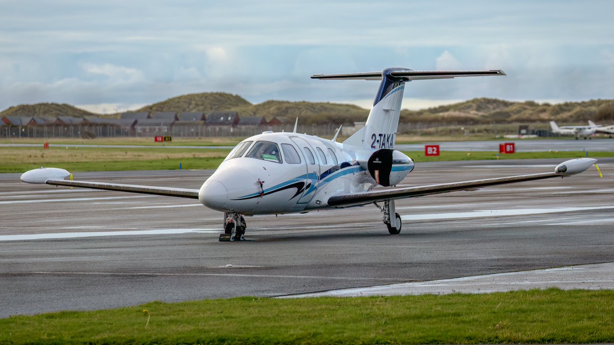 airplanes_uk's tweet image. Channel Jets | 2-TAKA | Eclipse 500 | Blackpool | 22.11.2022 #channeljets #2taka #eclipse500 #bizjet #Planes #planespotting #planespotter #aviation #airplane #aircraft #spotting #photography #fly #avgeek