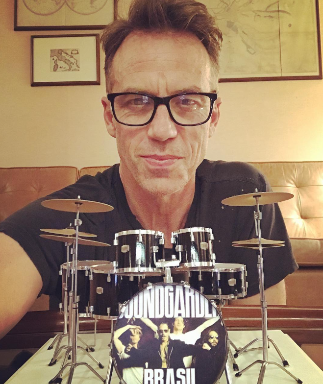 Happy 60 birthday to the amazing Soundgarden and Pearl Jam drummer Matt Cameron! 