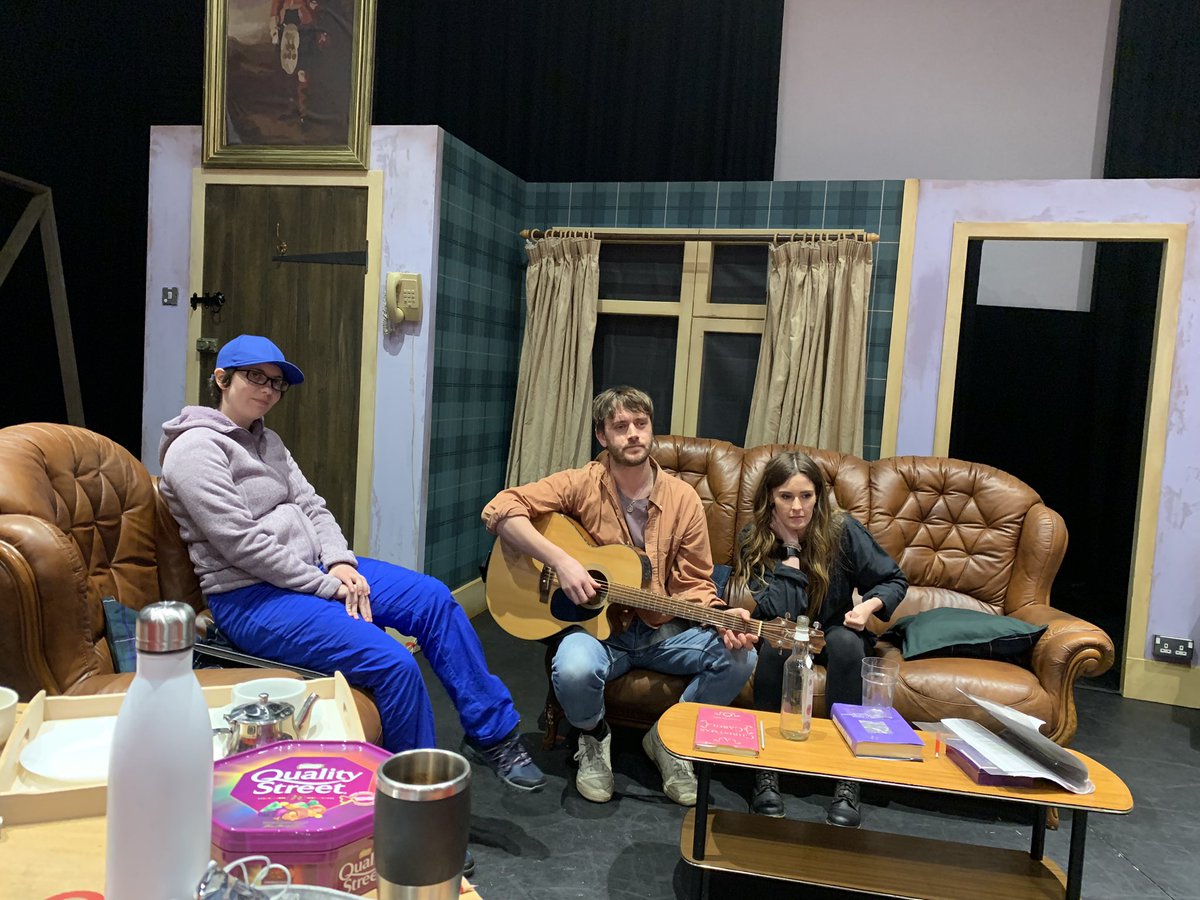 eringeraghty's tweet photo. Week one rehearsals done on @CScottJeffs #TheBahHumbugClub @The_Garrick with these three rascals- @Rosiecoles @DHornetto #BeckGreig . Director @Coxy323 https://t.co/Y2hV8z3tro