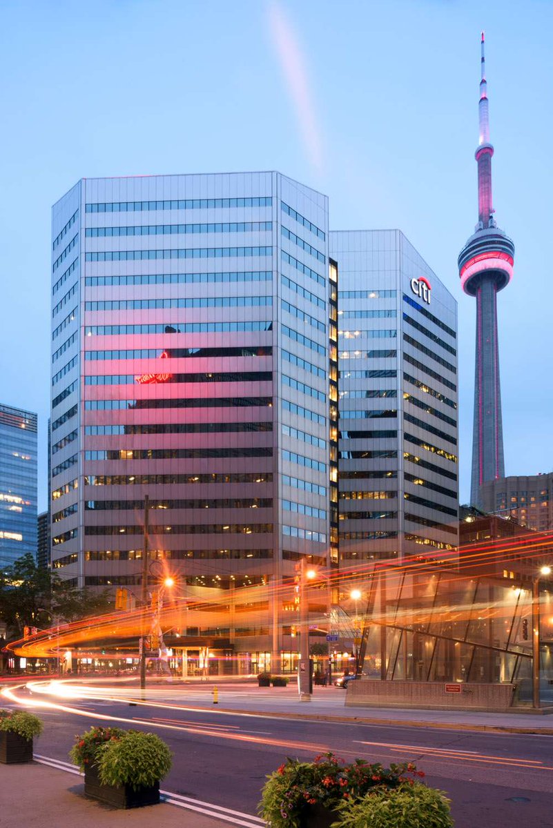 How to Find a Photographer Near Me: Tips for Choosing the Perfect Photographer is.gd/qI2Ai4 #photographyhowto