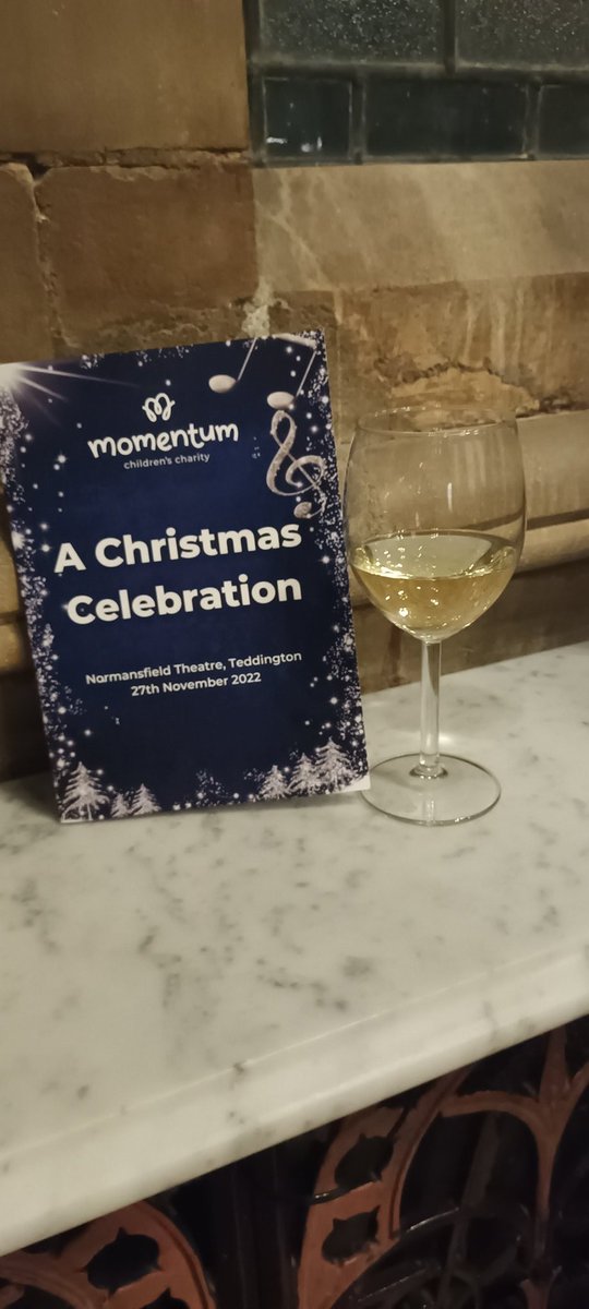 MemberSteve's tweet image. What a fantastic concert to get everyone in the mood for Christmas and raise valuable funds for the superb @MomentumCharity  in the stunning @normansfield theatre. @coopuk via the generous #amila from out Thames Ditton store made sure that the singers were sustained with snacks.