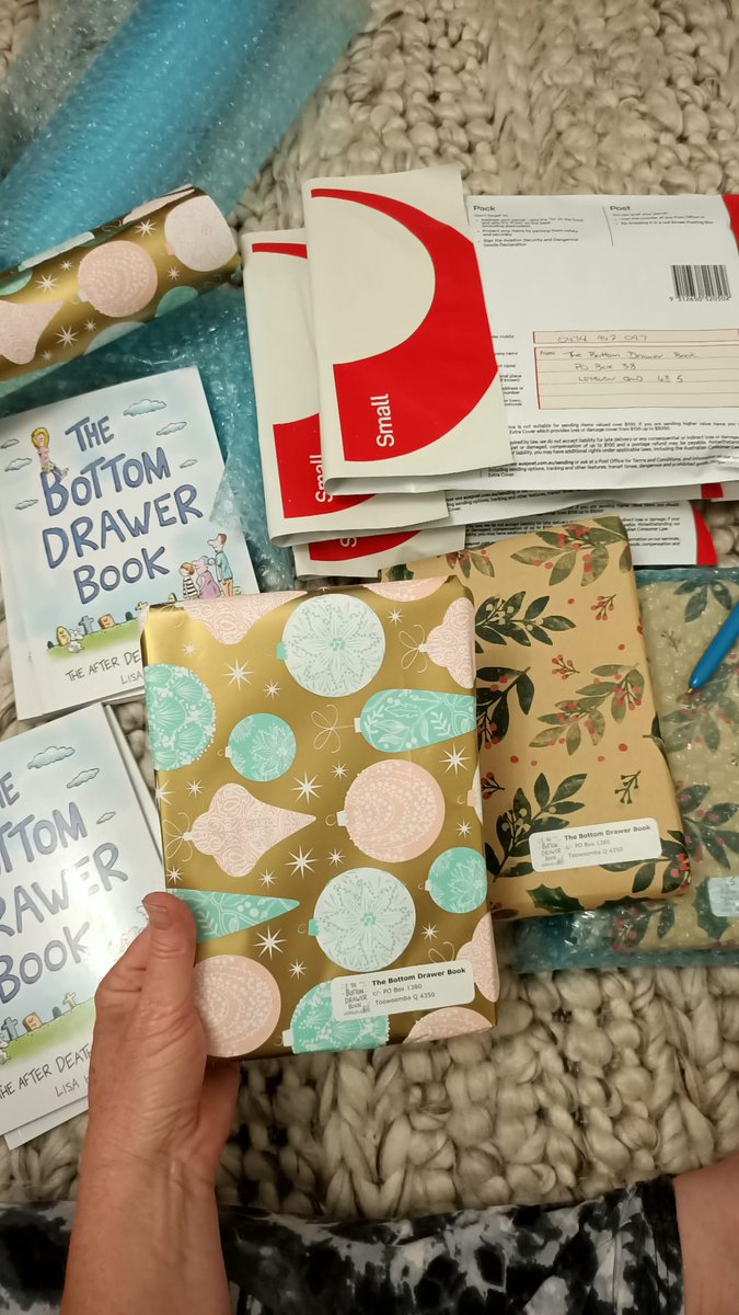 Bottom_Drawer's tweet image. Lots of people are ordering The Bottom Drawer Book as Christmas presents this year. And I get to practise my mad wrapping skills!  thebottomdrawerbook.com.au/buy xLisa