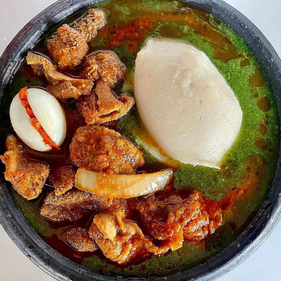 ghanaianfoodnet's tweet photo. Sunday rituals #TuoSunday feat. #Tuozaafi X #AyoyoSoup X #NkosuaNeMɛko 😎👌🏿😋
#WorldAsankaDay on 30.11
📸 @wabisabi_foods
#Diɛhuo #Tz #Tripe #GhanaianCooking #EcofriendlyUtensils #Asanka #WestAfricanFood #AfricanFood #TwitterFood https://t.co/qlw6w9GtMa