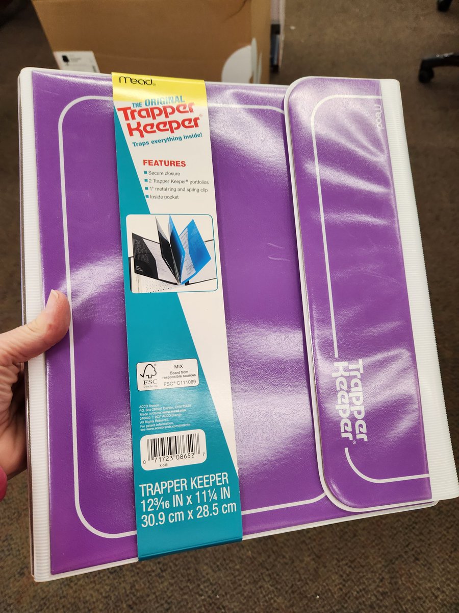 harvmist1's tweet photo. Look what I just scored at Staples
#bringonthejellopuddingpopswithoutcosby https://t.co/tzERt0Jf0F