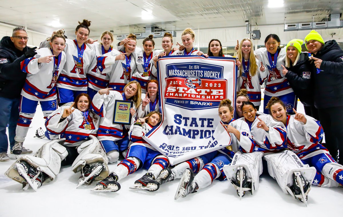 Massachusetts Hockey tweet media